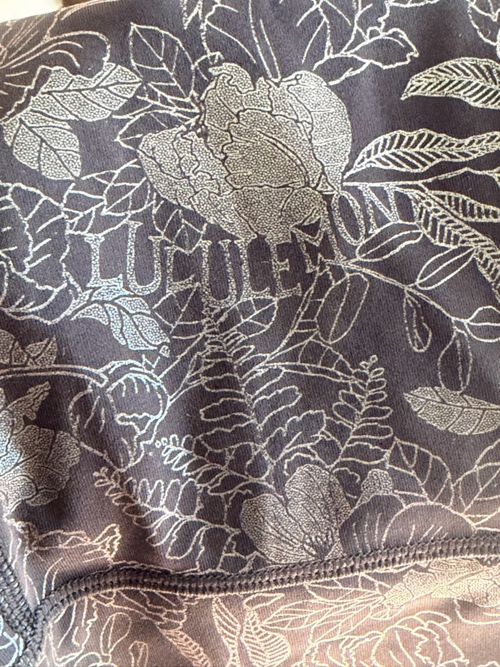 lululemon athletica Black Floral-Print High-Rise Jeggings - Picture 4 of 5